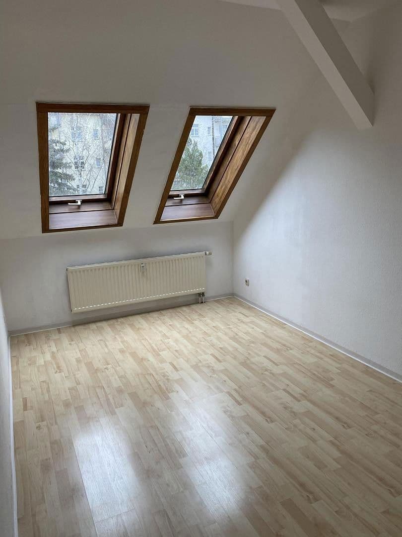 Prodej bytu 3+1 101 m², Bernsdorfer Straße 67, Chemnitz, Sasko Prodej bytu 3+1 101 m², Bernsdorfer Straße 67, Chemnitz, Sasko