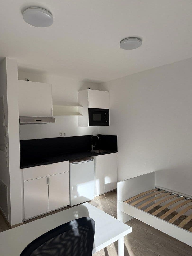 Pronájem bytu 1+1 20 m², Berger Str. 22, Deggendorf, Bavorsko Pronájem bytu 1+1 20 m², Berger Str. 22, Deggendorf, Bavorsko