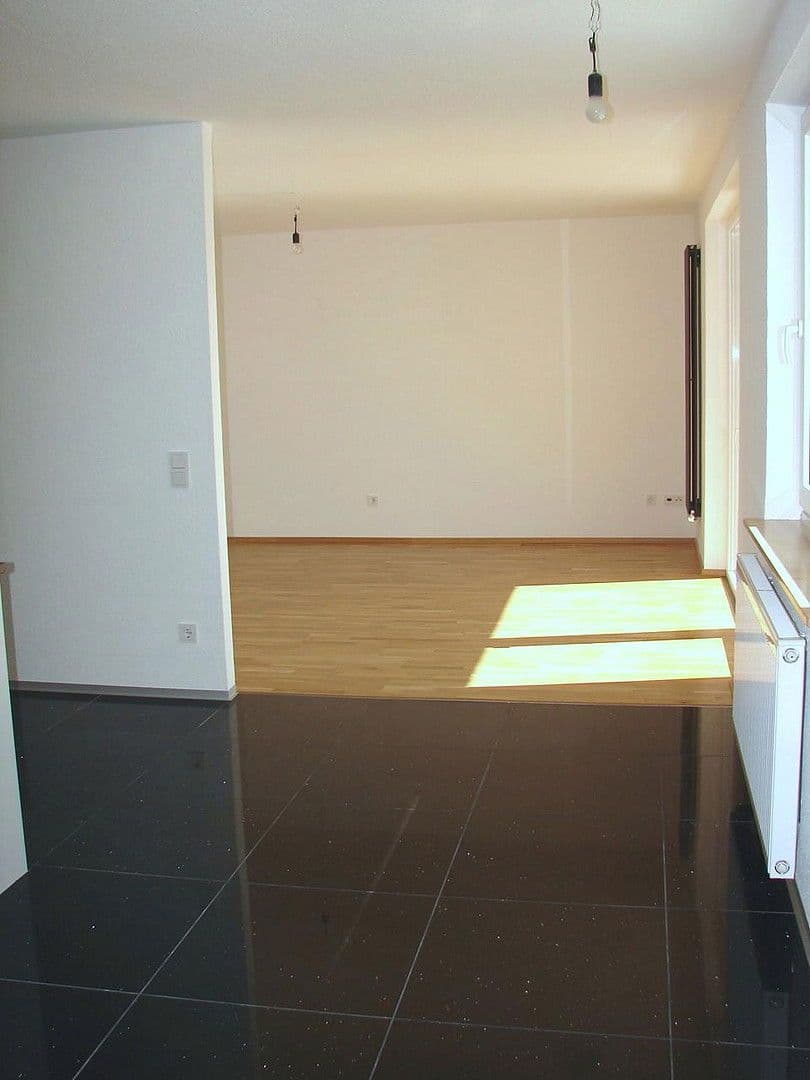 Pronájem bytu 3+1 78 m², Nürnberg, Bavorsko Pronájem bytu 3+1 78 m², Nürnberg, Bavorsko