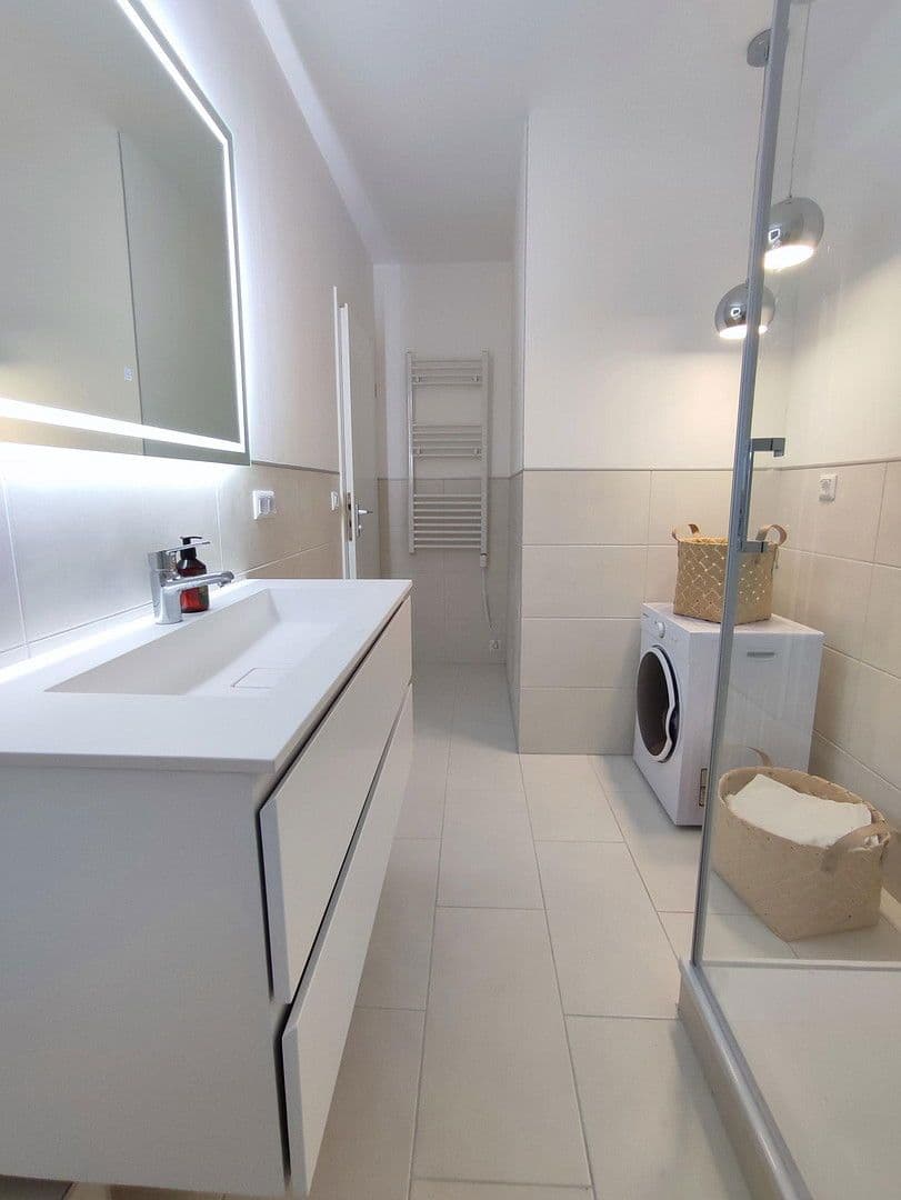 Pronájem bytu 2+1 50 m², Tattersallstraße 4, Mannheim, Bádensko-Württembersko Pronájem bytu 2+1 50 m², Tattersallstraße 4, Mannheim, Bádensko-Württembersko