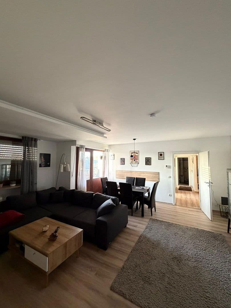 Pronájem bytu 2+1 75 m², Moerserstr.21, Moers, Severní Porýní-Vestfálsko Pronájem bytu 2+1 75 m², Moerserstr.21, Moers, Severní Porýní-Vestfálsko