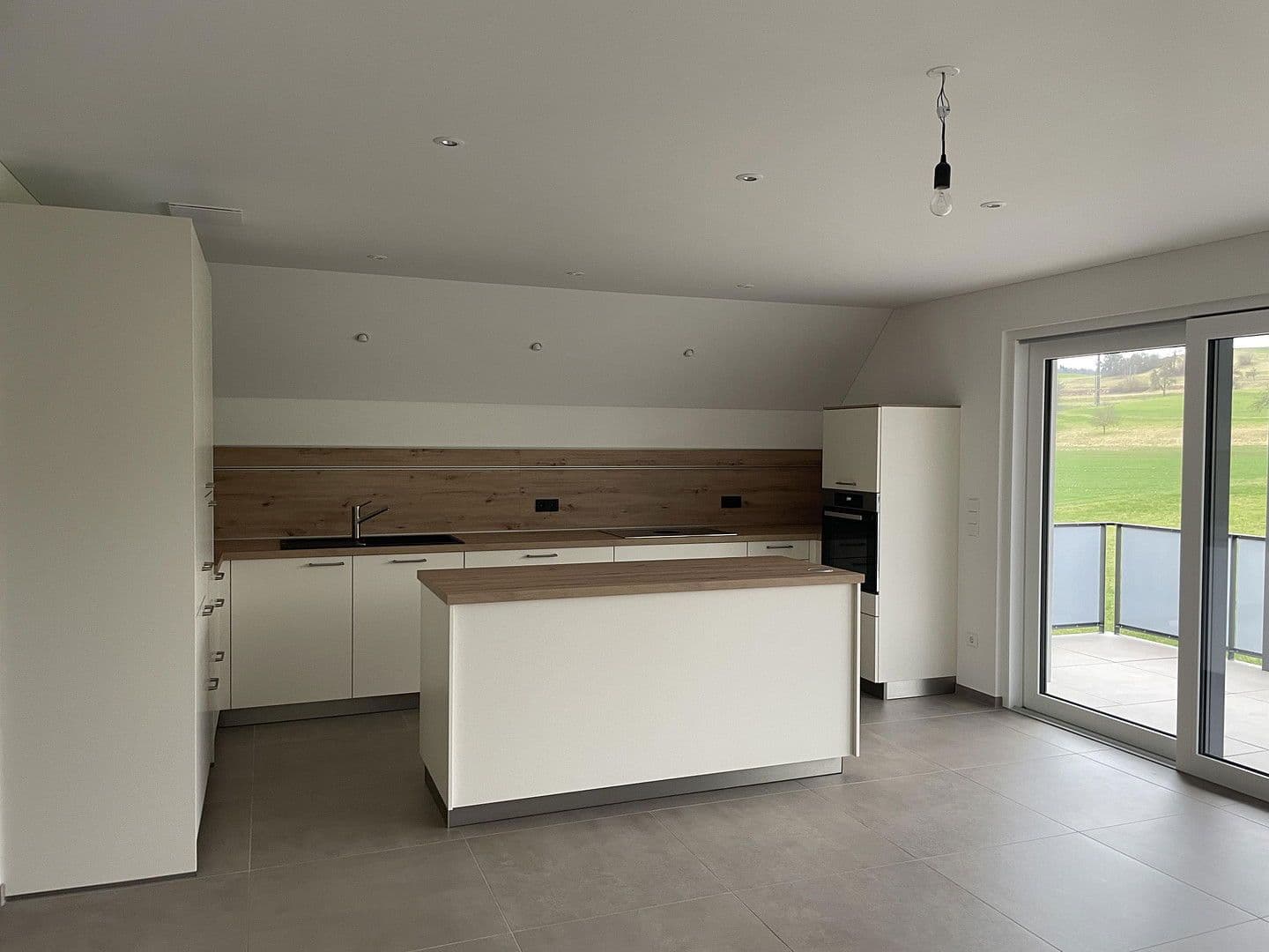 Pronájem bytu 5+1 166 m², Gottmadingen, Bádensko-Württembersko Pronájem bytu 5+1 166 m², Gottmadingen, Bádensko-Württembersko