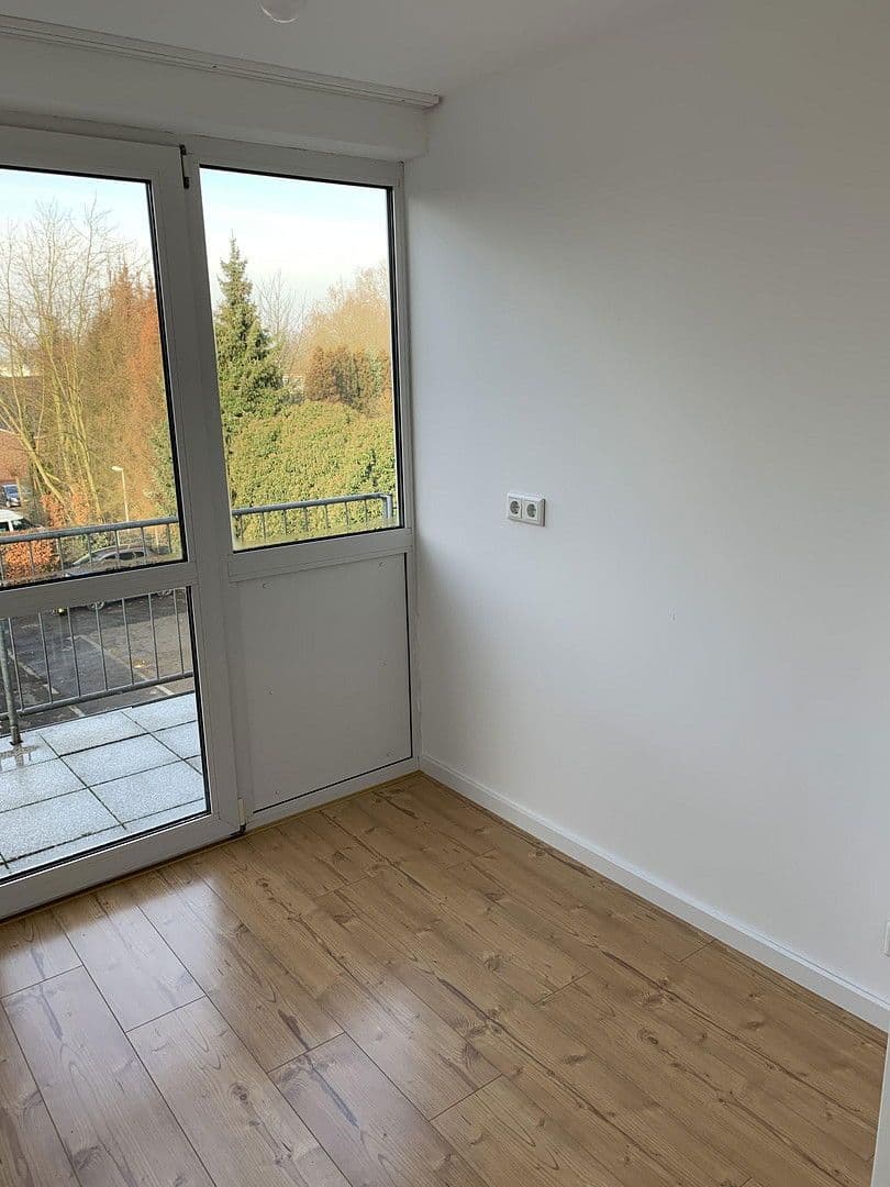 Pronájem bytu 2+1 63 m², Josefstr. 45, Nettetal, Severní Porýní-Vestfálsko Pronájem bytu 2+1 63 m², Josefstr. 45, Nettetal, Severní Porýní-Vestfálsko