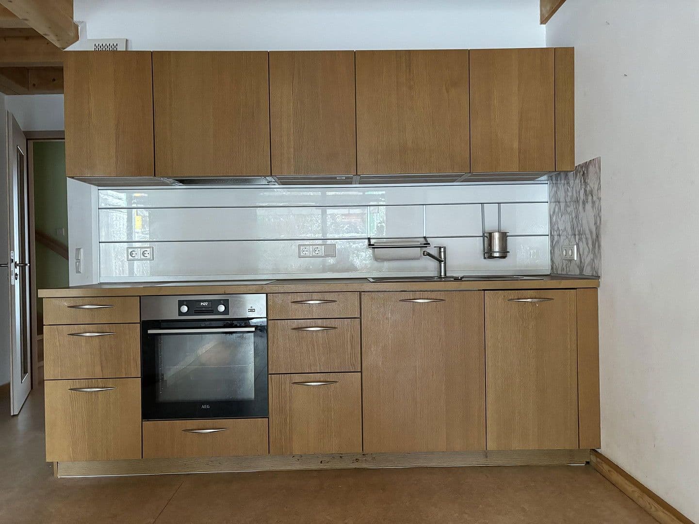 Prodej domu 126 m², pozemek 200 m², Schwerin, Mecklenburg-Vorpommern Prodej domu 126 m², pozemek 200 m², Schwerin, Mecklenburg-Vorpommern