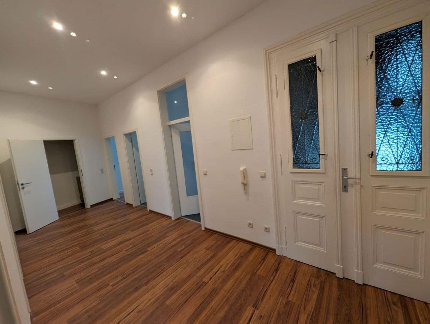 Pronájem bytu 3+1 88 m², Leipzig, Sasko Pronájem bytu 3+1 88 m², Leipzig, Sasko