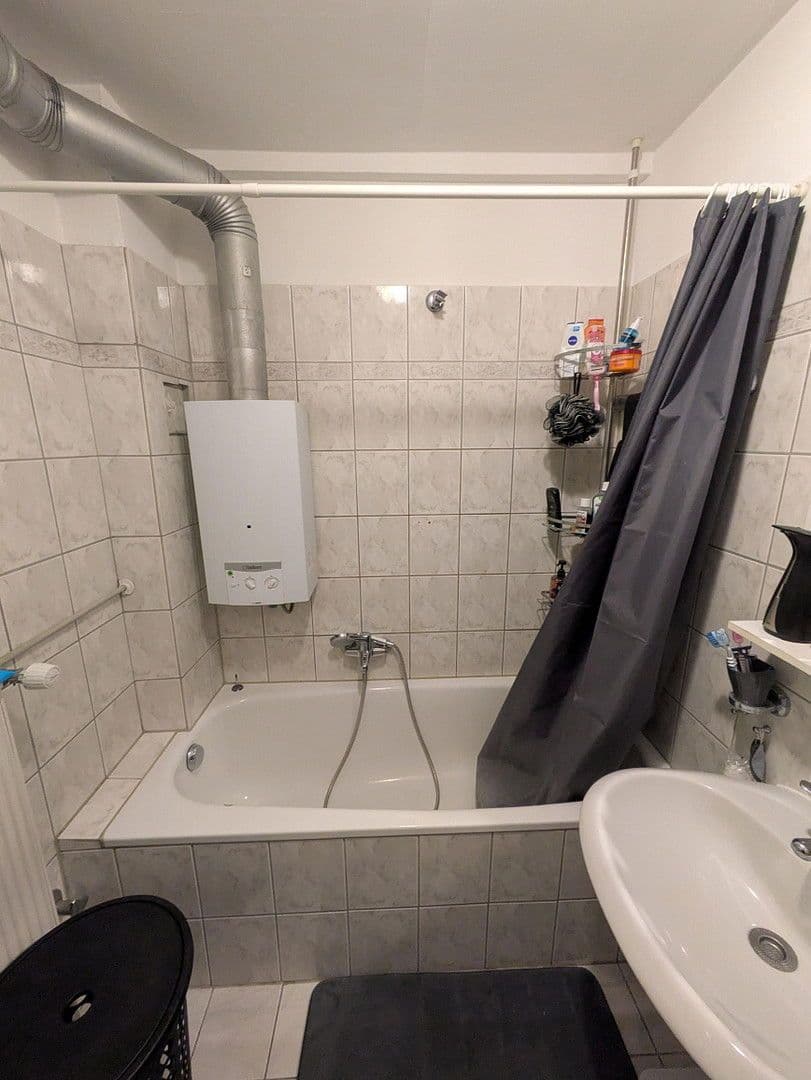 Pronájem bytu 1+1 39 m², Pirckheimerstraße 93, Nürnberg, Bavorsko Pronájem bytu 1+1 39 m², Pirckheimerstraße 93, Nürnberg, Bavorsko