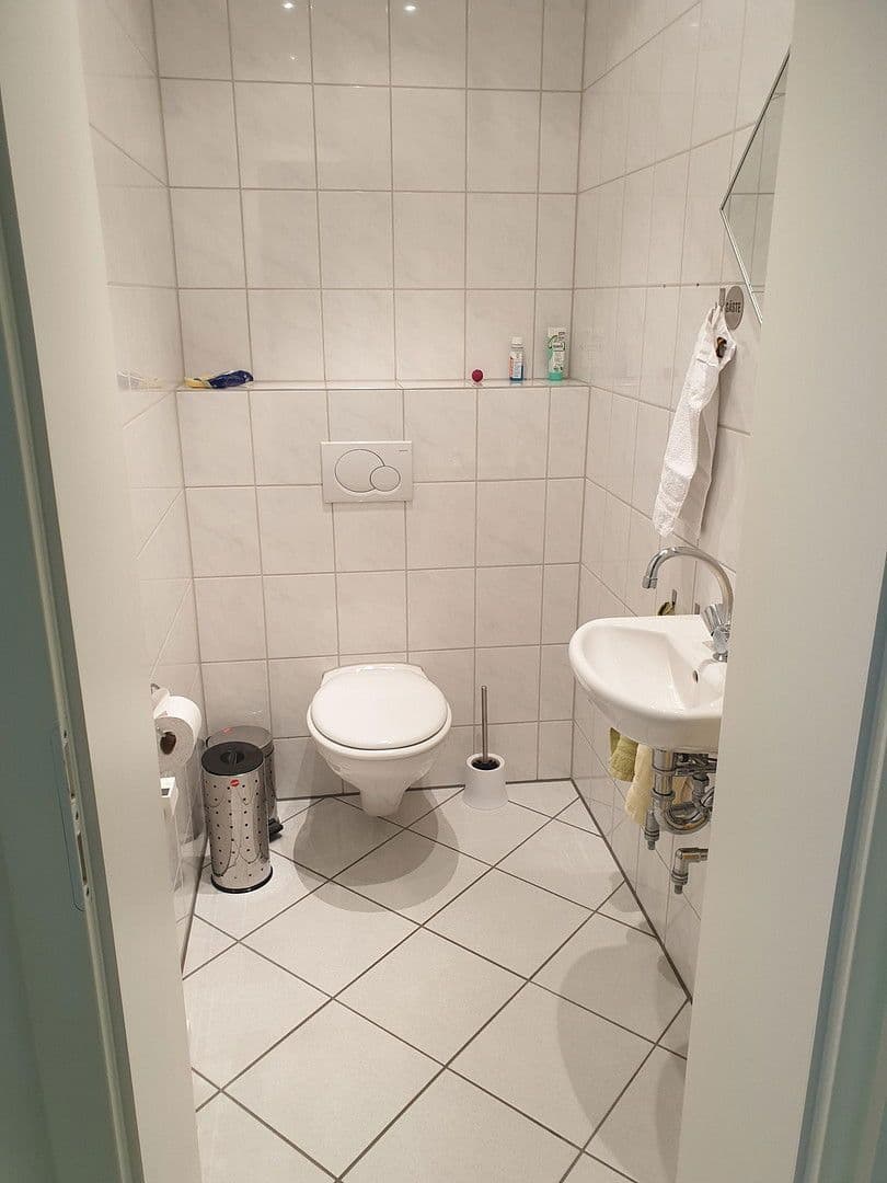 Prodej kanceláře 350 m², Am Hühnerberg 17, Kelkheim (Taunus), Hessen Prodej kanceláře 350 m², Am Hühnerberg 17, Kelkheim (Taunus), Hessen