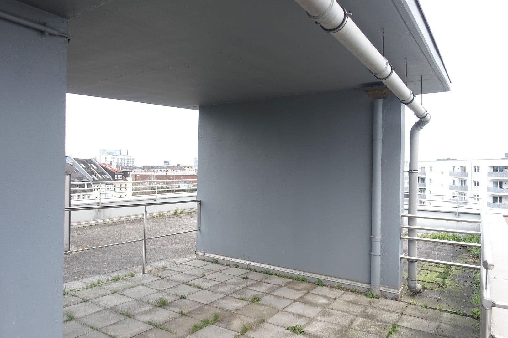 Prodej bytu 2+1 55 m², Kölner Str. 140, Düsseldorf, Severní Porýní-Vestfálsko Prodej bytu 2+1 55 m², Kölner Str. 140, Düsseldorf, Severní Porýní-Vestfálsko