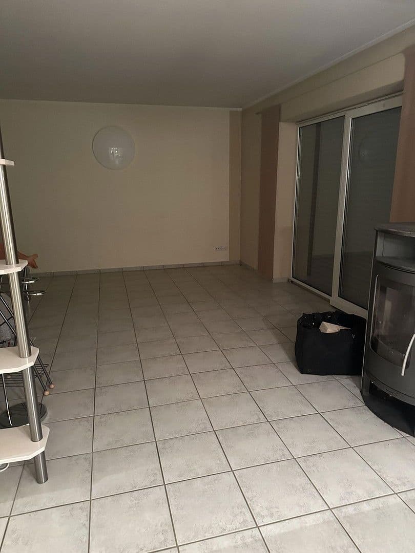 Pronájem domu 130 m², pozemek 650 m², Große Wiese 5, Steinebach an der Wied, Porýní-Falc Pronájem domu 130 m², pozemek 650 m², Große Wiese 5, Steinebach an der Wied, Porýní-Falc