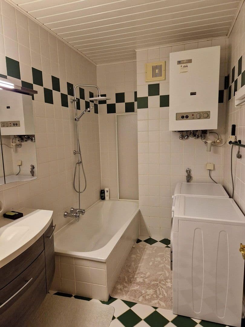 Prodej bytu 2+1 51 m², Hamerlinggasse 37, Gmünd, Dolní Rakousko Prodej bytu 2+1 51 m², Hamerlinggasse 37, Gmünd, Dolní Rakousko