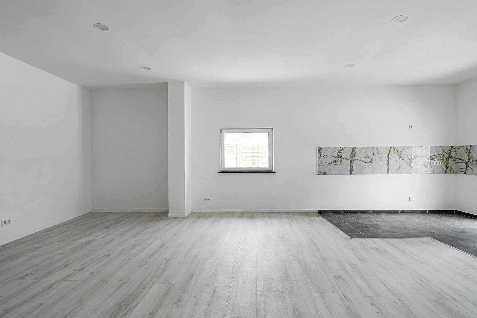 Prodej domu 101 m², pozemek 576 m², Berlin, Berlín Prodej domu 101 m², pozemek 576 m², Berlin, Berlín