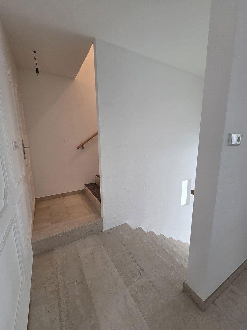 Prodej domu 125 m², pozemek 189 m², Augsburg, Bavorsko Prodej domu 125 m², pozemek 189 m², Augsburg, Bavorsko