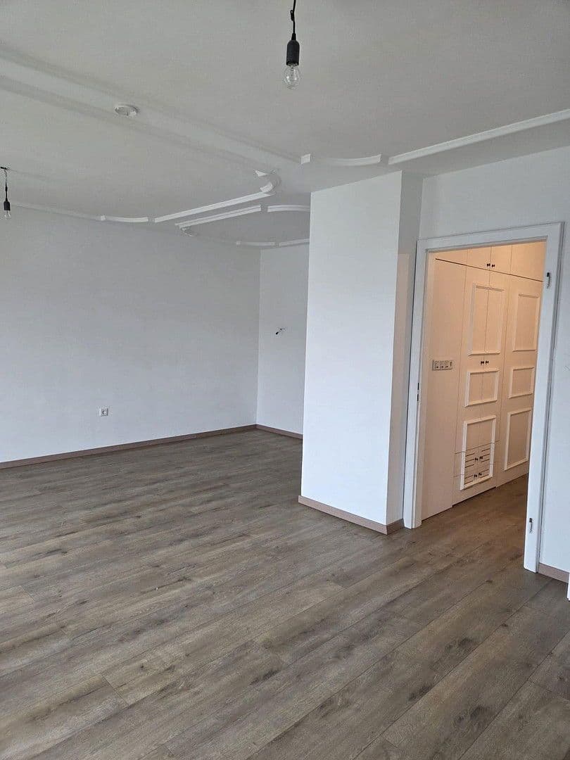 Prodej domu 125 m², pozemek 189 m², Augsburg, Bavorsko Prodej domu 125 m², pozemek 189 m², Augsburg, Bavorsko