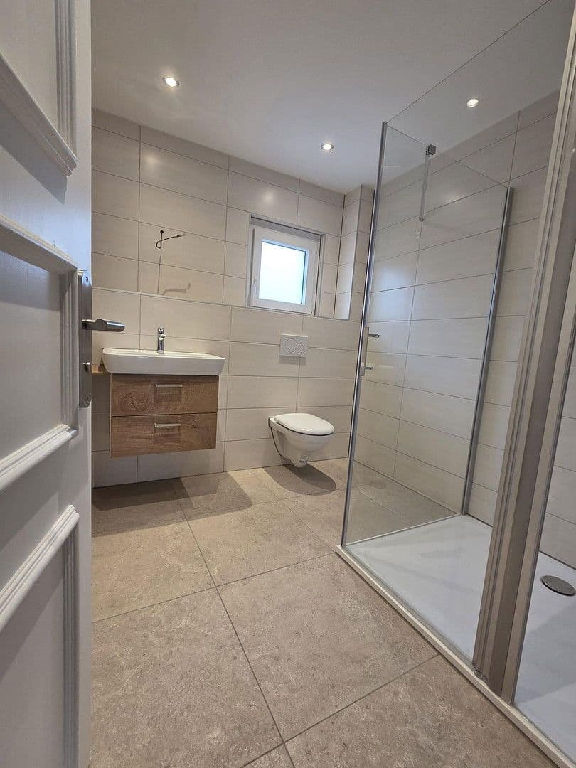 Prodej domu 125 m², pozemek 189 m², Augsburg, Bavorsko Prodej domu 125 m², pozemek 189 m², Augsburg, Bavorsko