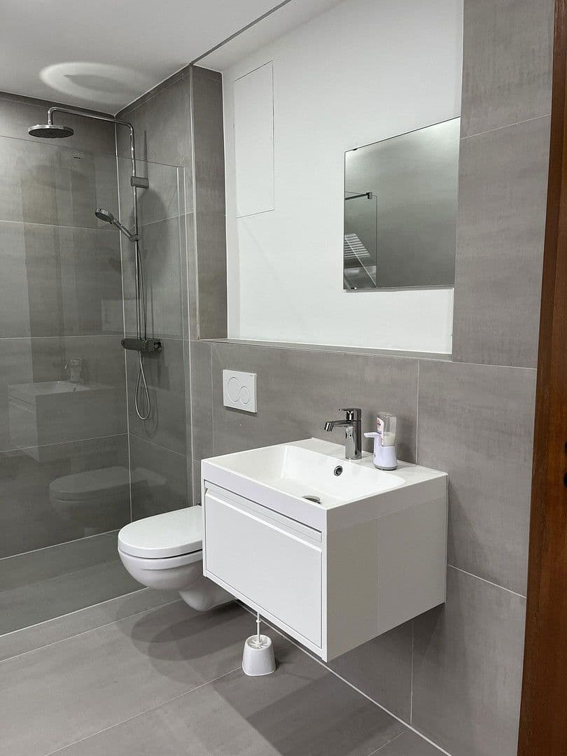 Prodej bytu 4+1 104 m², D3, Mannheim, Bádensko-Württembersko Prodej bytu 4+1 104 m², D3, Mannheim, Bádensko-Württembersko