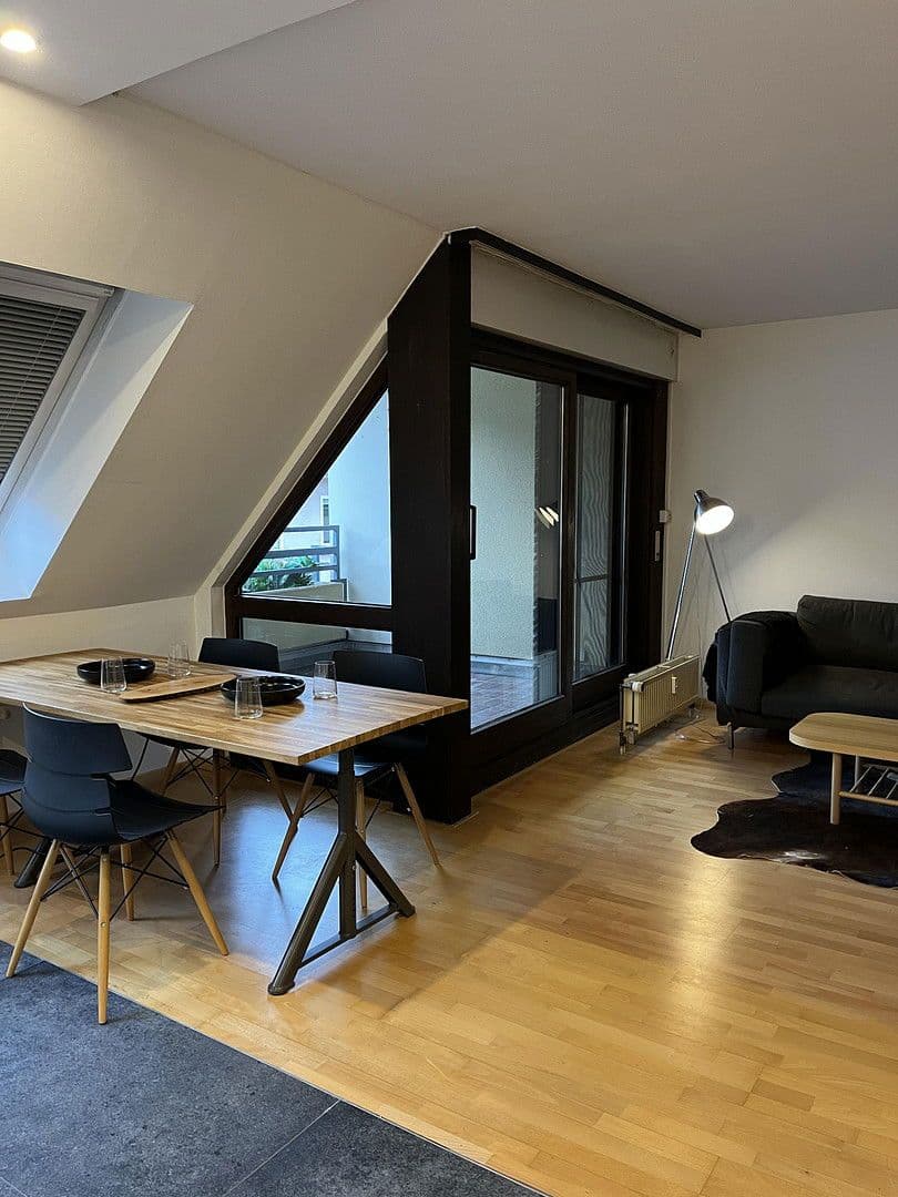 Prodej bytu 4+1 104 m², D3, Mannheim, Bádensko-Württembersko Prodej bytu 4+1 104 m², D3, Mannheim, Bádensko-Württembersko