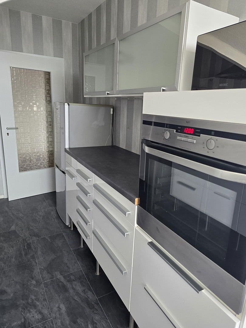 Pronájem bytu 3+1 86 m², Alte Andernacherstr. 22, Plaidt, Porýní-Falc Pronájem bytu 3+1 86 m², Alte Andernacherstr. 22, Plaidt, Porýní-Falc