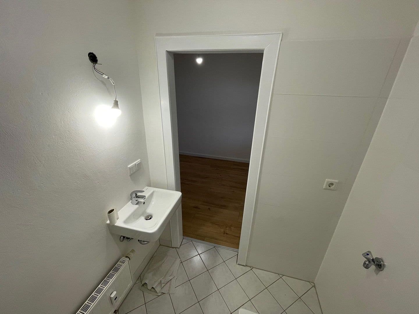 Pronájem bytu 2+1 49 m², Ziegelstr. 21, Wuppertal, Severní Porýní-Vestfálsko Pronájem bytu 2+1 49 m², Ziegelstr. 21, Wuppertal, Severní Porýní-Vestfálsko