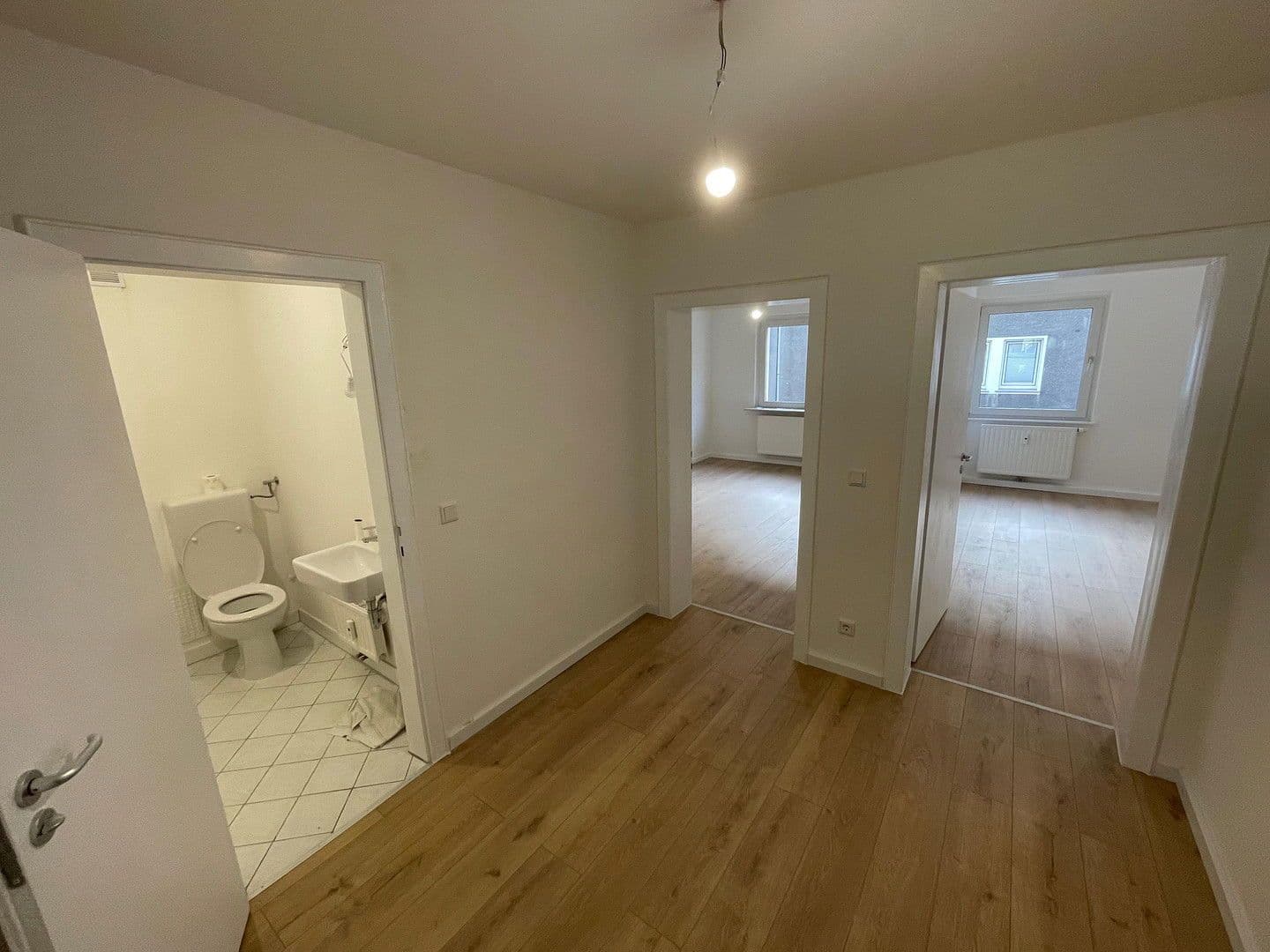 Pronájem bytu 2+1 49 m², Ziegelstr. 21, Wuppertal, Severní Porýní-Vestfálsko Pronájem bytu 2+1 49 m², Ziegelstr. 21, Wuppertal, Severní Porýní-Vestfálsko