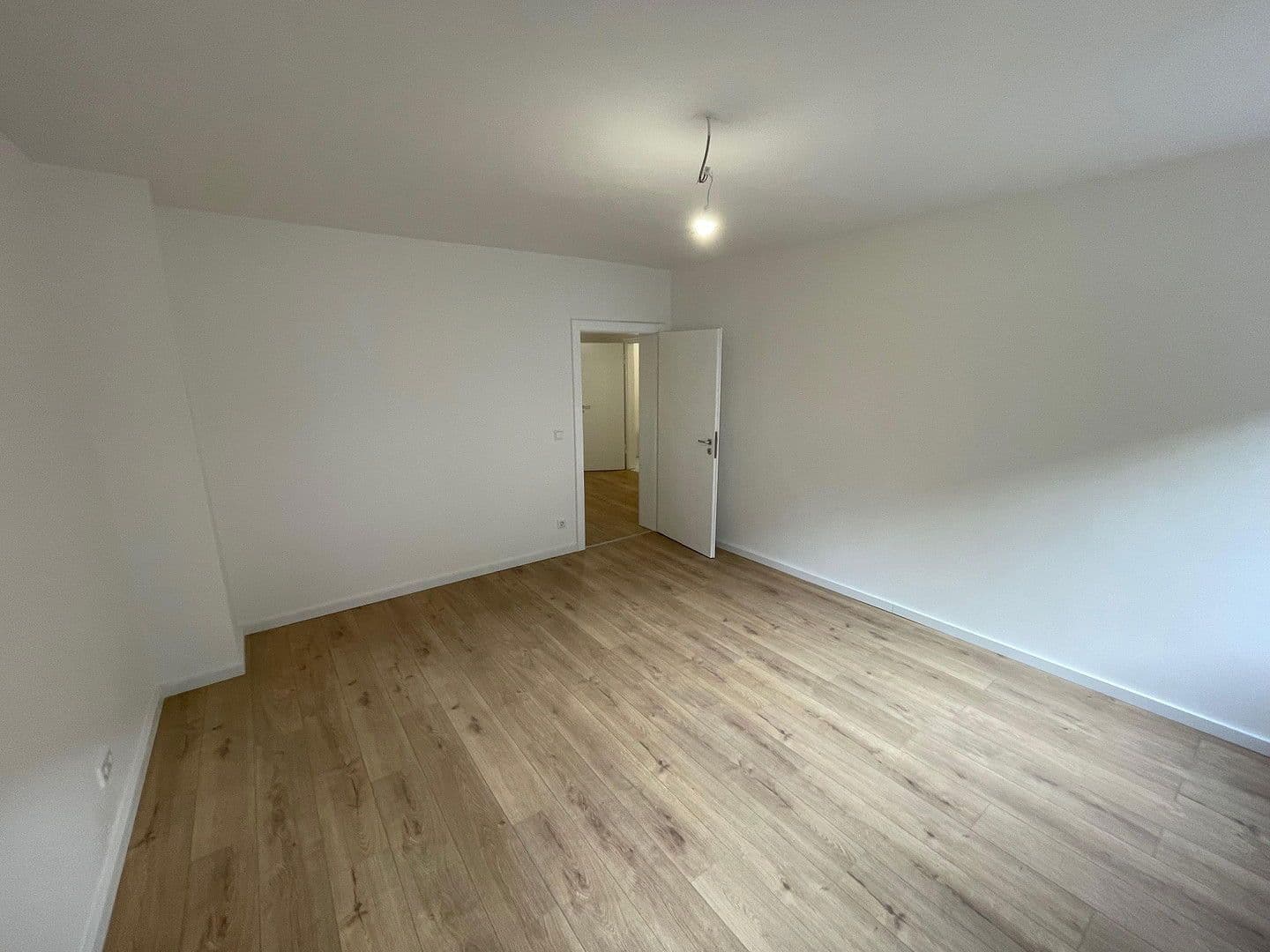 Pronájem bytu 2+1 49 m², Ziegelstr. 21, Wuppertal, Severní Porýní-Vestfálsko Pronájem bytu 2+1 49 m², Ziegelstr. 21, Wuppertal, Severní Porýní-Vestfálsko