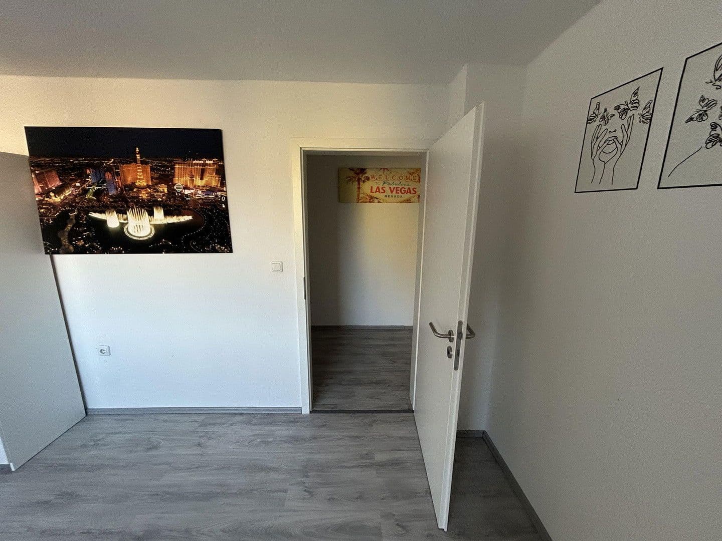 Pronájem bytu 3+1 85 m², Baustraße 8, Oberhausen, Severní Porýní-Vestfálsko Pronájem bytu 3+1 85 m², Baustraße 8, Oberhausen, Severní Porýní-Vestfálsko