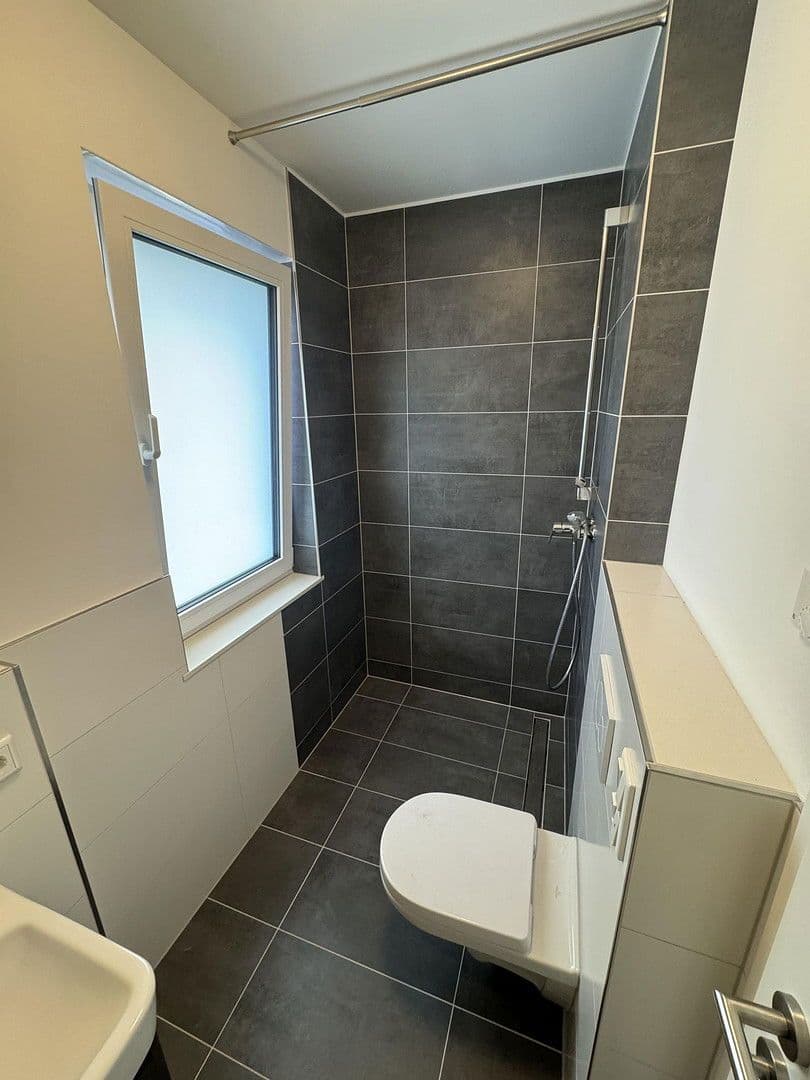 Pronájem bytu 4+1 165 m², Prälat Diehl Straße 23, Ober-Ramstadt, Hessen Pronájem bytu 4+1 165 m², Prälat Diehl Straße 23, Ober-Ramstadt, Hessen