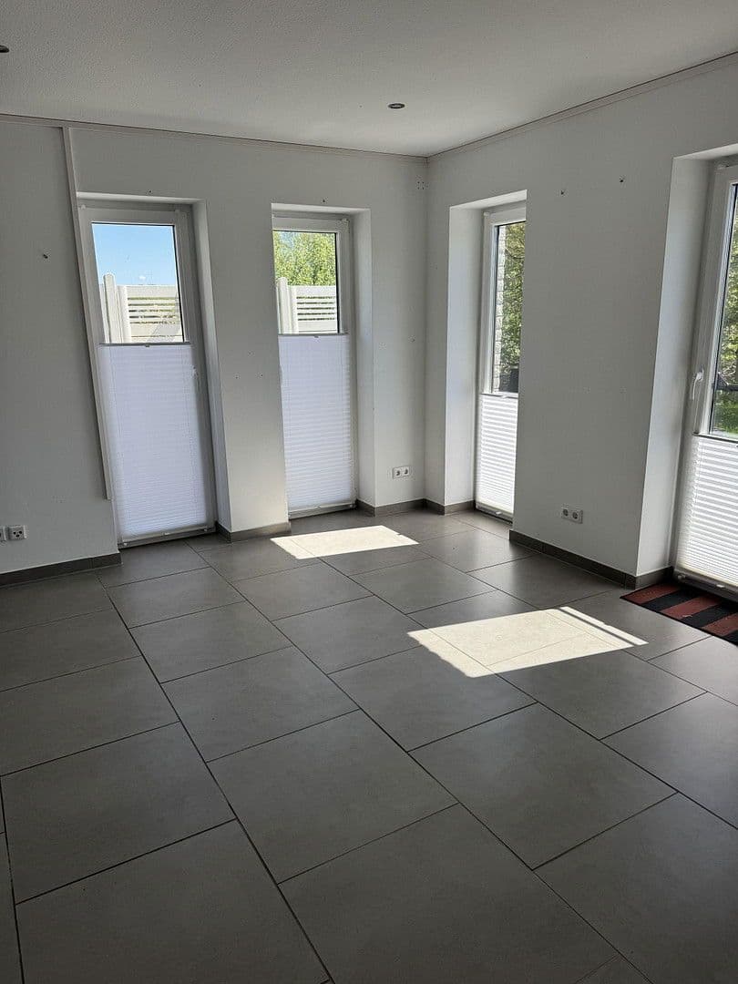 Prodej domu 135 m², pozemek 580 m², Tating, Šlesvicko-Holštýnsko Prodej domu 135 m², pozemek 580 m², Tating, Šlesvicko-Holštýnsko