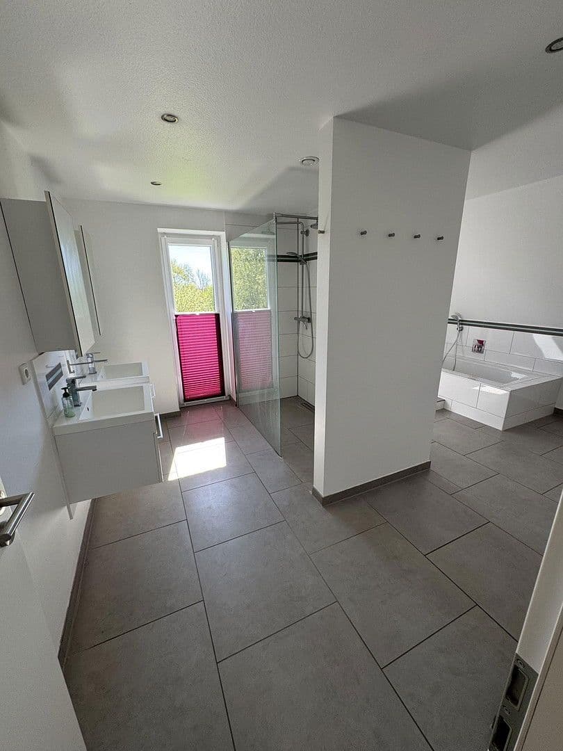 Prodej domu 135 m², pozemek 580 m², Tating, Šlesvicko-Holštýnsko Prodej domu 135 m², pozemek 580 m², Tating, Šlesvicko-Holštýnsko