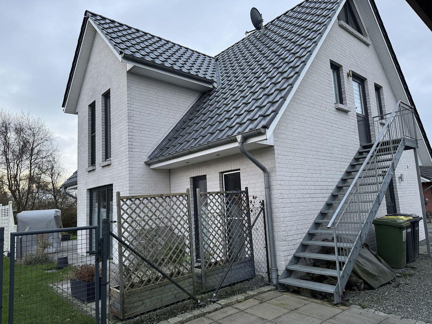 Prodej domu 135 m², pozemek 580 m², Tating, Šlesvicko-Holštýnsko Prodej domu 135 m², pozemek 580 m², Tating, Šlesvicko-Holštýnsko