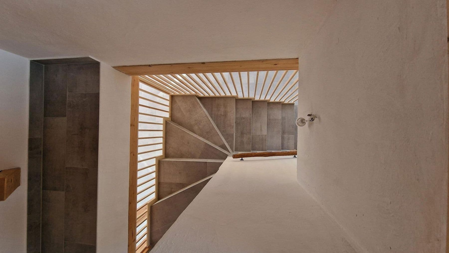 Pronájem bytu 3+1 99 m², Schulweg 11, Wolfsburg, Dolní Sasko Pronájem bytu 3+1 99 m², Schulweg 11, Wolfsburg, Dolní Sasko