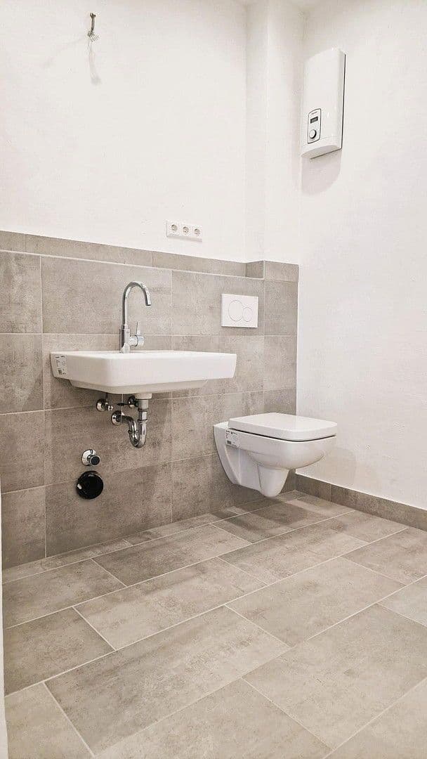 Pronájem bytu 3+1 99 m², Schulweg 11, Wolfsburg, Dolní Sasko Pronájem bytu 3+1 99 m², Schulweg 11, Wolfsburg, Dolní Sasko