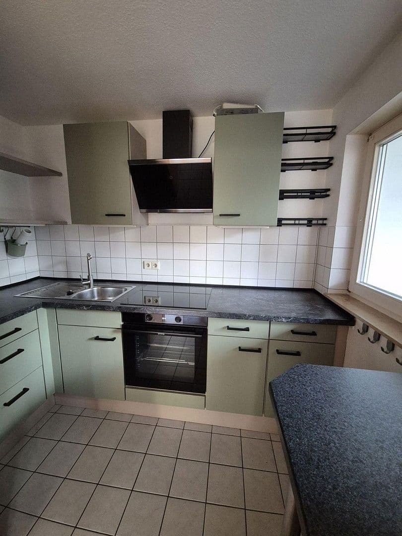 Pronájem bytu 3+1 69 m², Bietigheim-Bissingen, Bádensko-Württembersko Pronájem bytu 3+1 69 m², Bietigheim-Bissingen, Bádensko-Württembersko