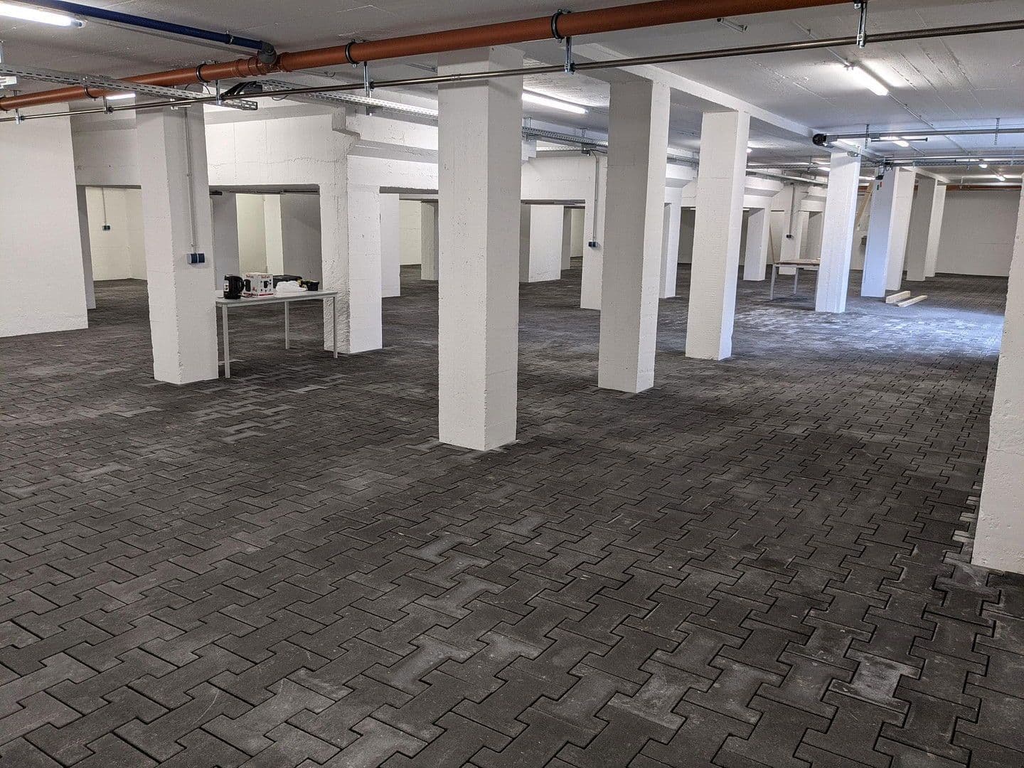 Pronájem nebytového prostoru 751 m², Liprandisdorfer Straße 7, Leipzig, Sasko Pronájem nebytového prostoru 751 m², Liprandisdorfer Straße 7, Leipzig, Sasko