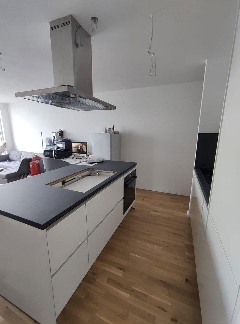 Pronájem bytu 2+1 60 m², Herrenberg, Bádensko-Württembersko Pronájem bytu 2+1 60 m², Herrenberg, Bádensko-Württembersko