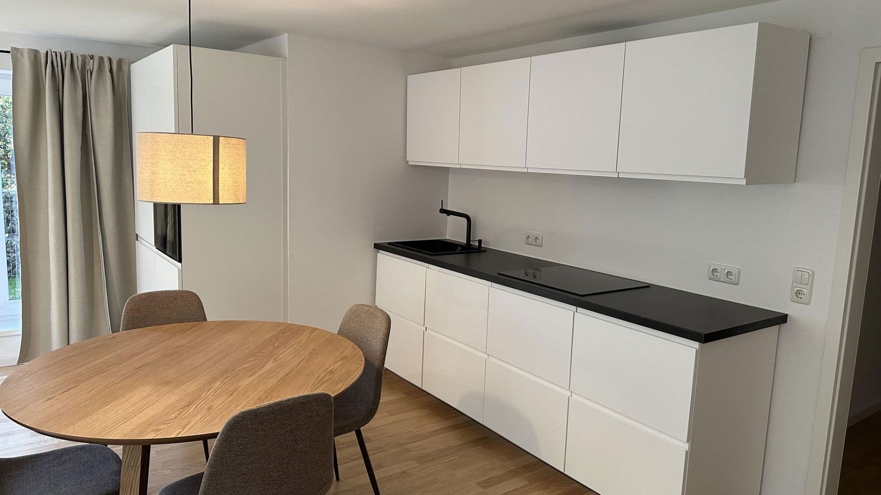 Pronájem bytu 2+1 60 m², Hamburg, Hamburg Pronájem bytu 2+1 60 m², Hamburg, Hamburg