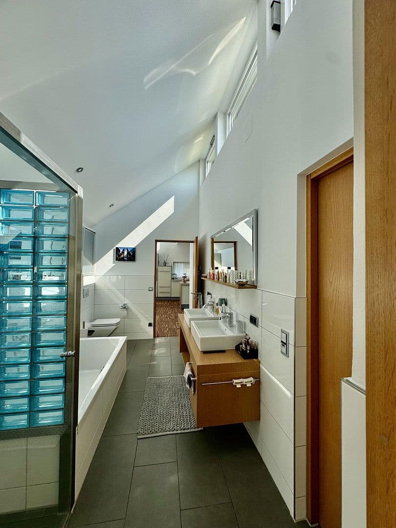 Prodej domu 146 m², pozemek 188 m², Schallstadt, Bádensko-Württembersko Prodej domu 146 m², pozemek 188 m², Schallstadt, Bádensko-Württembersko