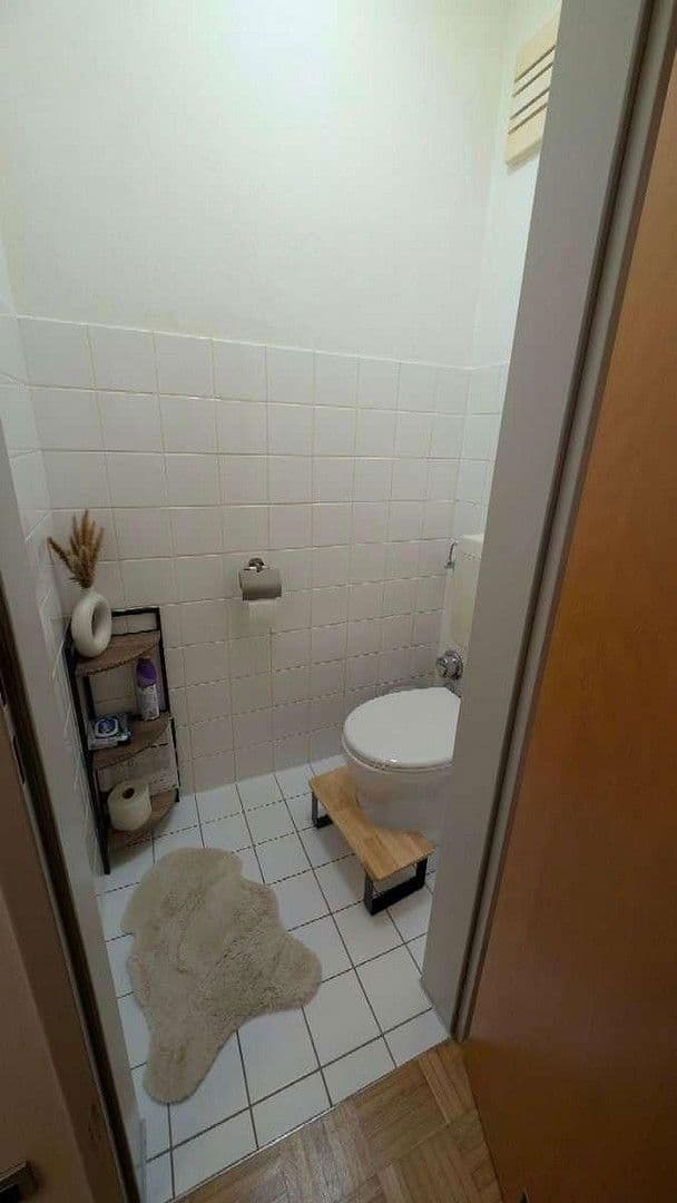 Pronájem bytu 2+1 52 m², Riedstraße 12, Bietigheim-Bissingen, Bádensko-Württembersko Pronájem bytu 2+1 52 m², Riedstraße 12, Bietigheim-Bissingen, Bádensko-Württembersko