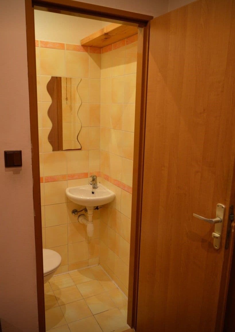 Prodej bytu 3+1 84 m², 17. listopadu, Louny, Ústecký kraj Prodej bytu 3+1 84 m², 17. listopadu, Louny, Ústecký kraj