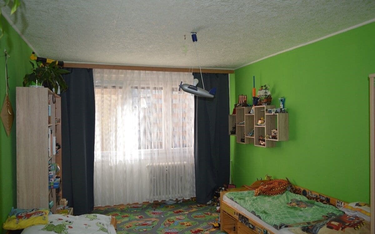 Prodej bytu 3+1 84 m², 17. listopadu, Louny, Ústecký kraj Prodej bytu 3+1 84 m², 17. listopadu, Louny, Ústecký kraj