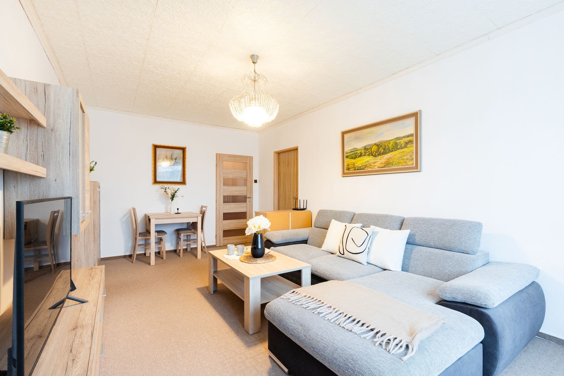 Prodej bytu 3+1 66 m², Na Tržišti, Benešov, Středočeský kraj Prodej bytu 3+1 66 m², Na Tržišti, Benešov, Středočeský kraj