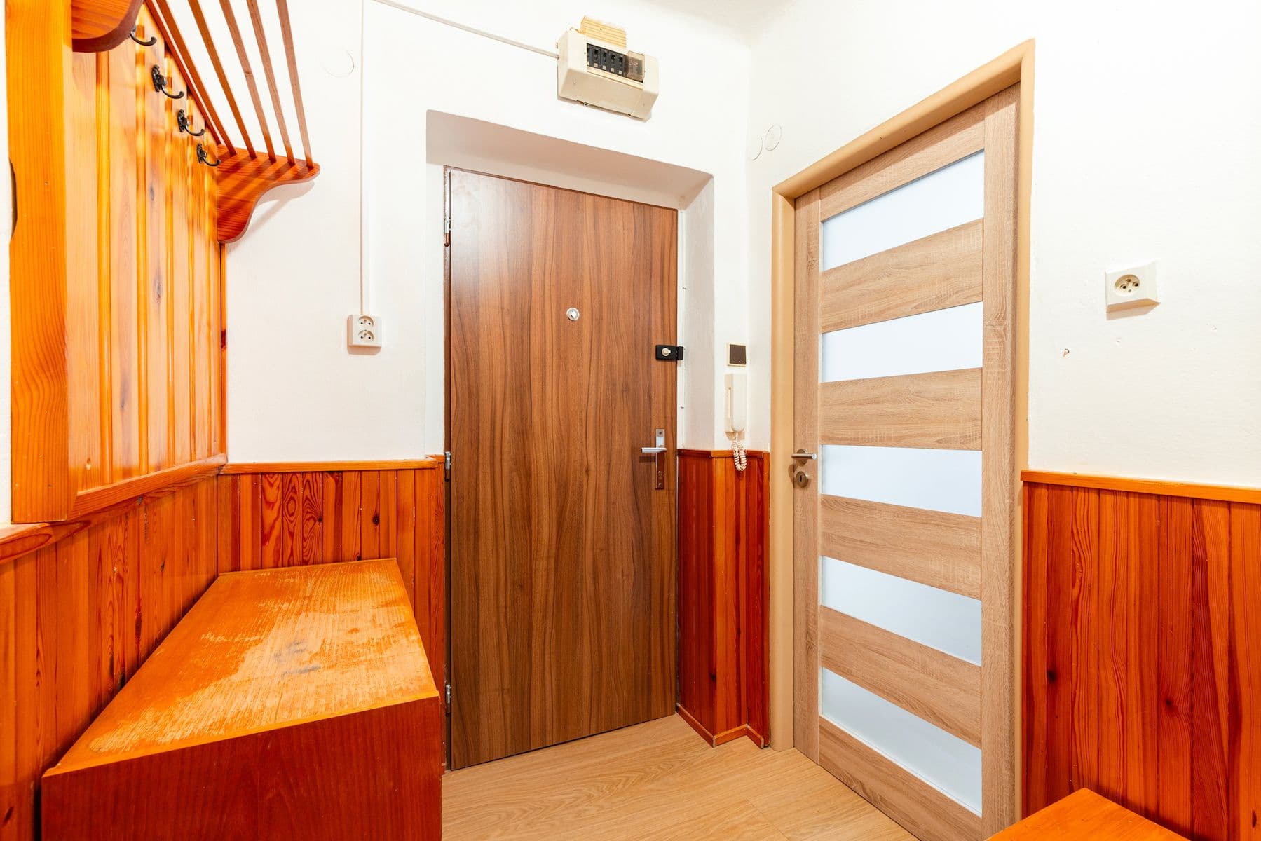 Prodej bytu 3+1 66 m², Na Tržišti, Benešov, Středočeský kraj Prodej bytu 3+1 66 m², Na Tržišti, Benešov, Středočeský kraj