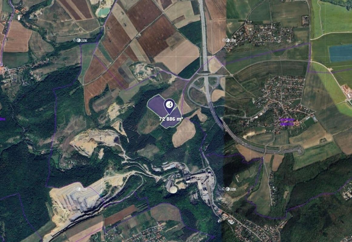 Prodej pozemku 72.886 m², Praha, Praha Prodej pozemku 72.886 m², Praha, Praha