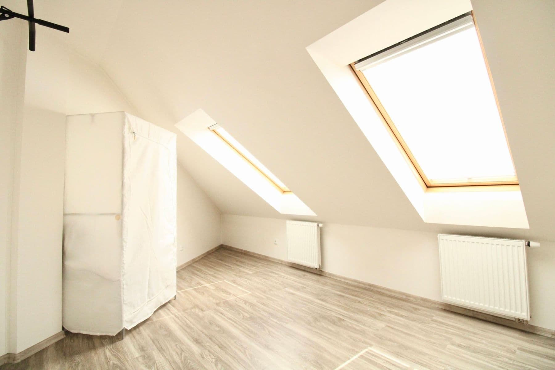 Prodej bytu 3+kk 89 m², Třídvorská, Kolín, Středočeský kraj Prodej bytu 3+kk 89 m², Třídvorská, Kolín, Středočeský kraj