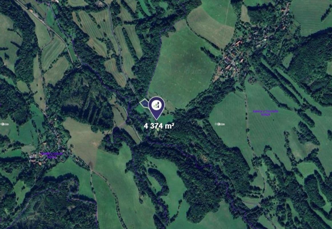 Prodej pozemku 4.374 m², Lovečkovice, Ústecký kraj Prodej pozemku 4.374 m², Lovečkovice, Ústecký kraj