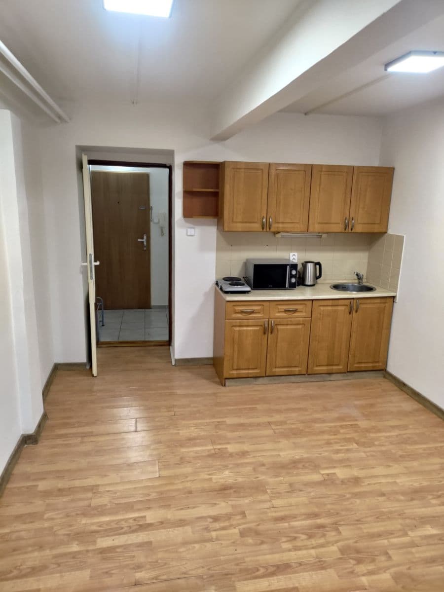 Pronájem bytu Garsoniéra 22 m², Jihlavská, Praha, Praha Pronájem bytu Garsoniéra 22 m², Jihlavská, Praha, Praha