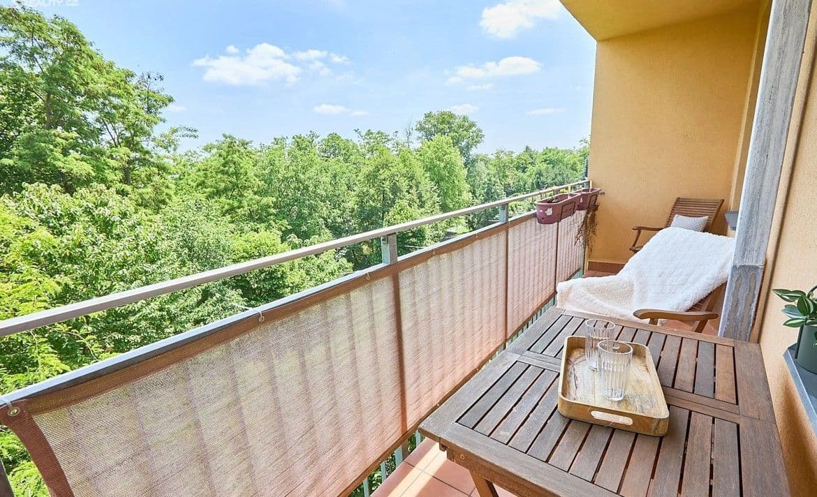 Pronájem bytu 3+kk 116 m², Přízřenická, Modřice, Jihomoravský kraj Pronájem bytu 3+kk 116 m², Přízřenická, Modřice, Jihomoravský kraj