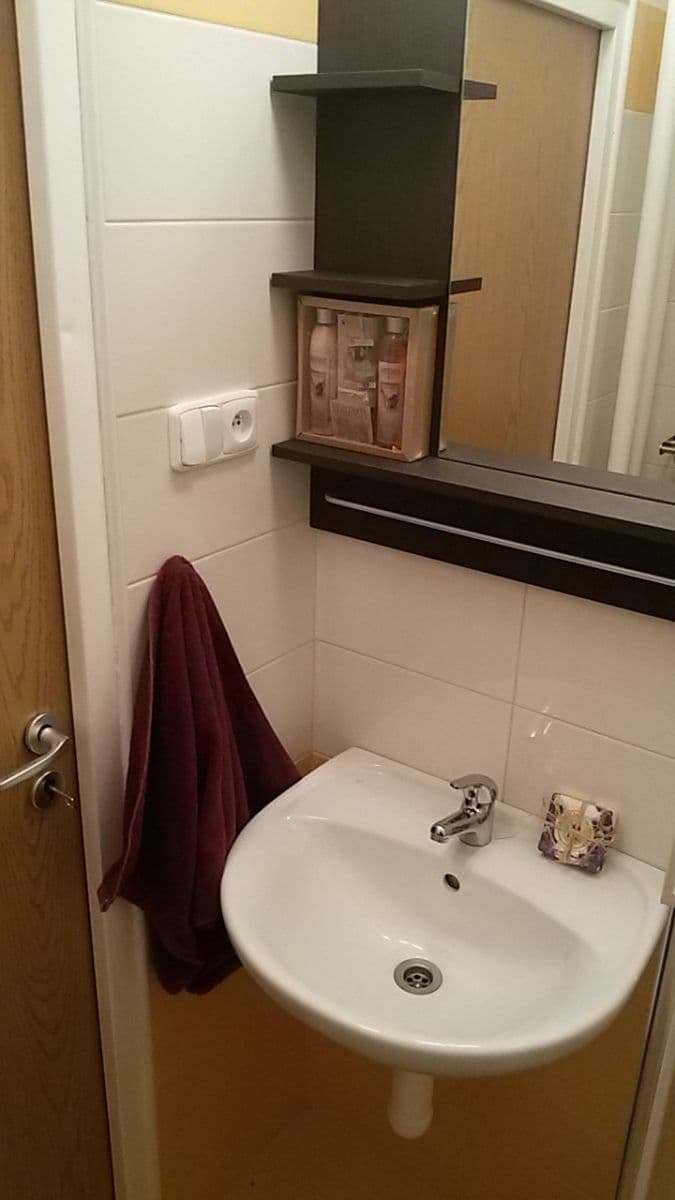 Pronájem bytu 1+1 38 m², Švermova, Beroun, Středočeský kraj Pronájem bytu 1+1 38 m², Švermova, Beroun, Středočeský kraj