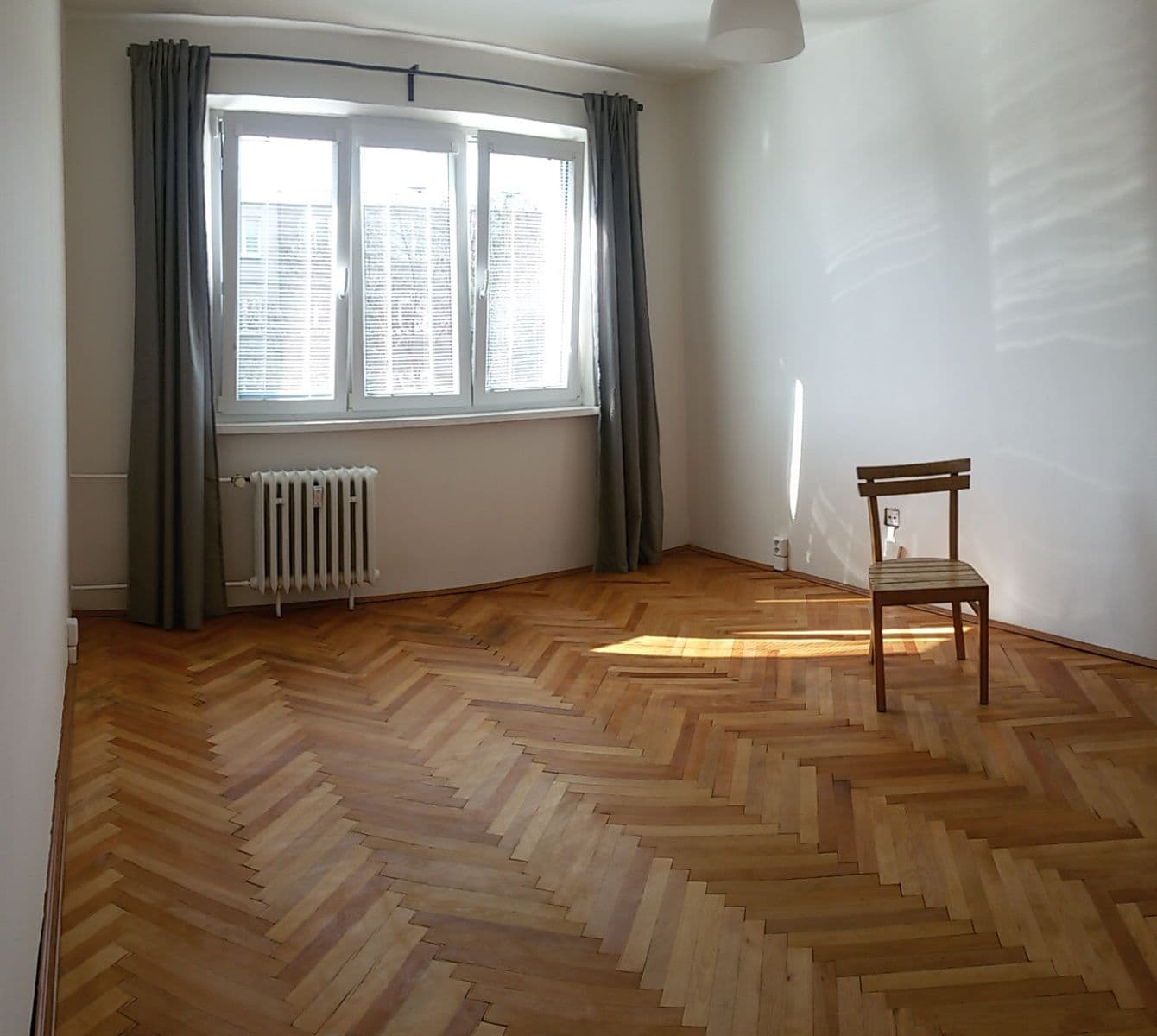 Pronájem bytu 1+1 38 m², Švermova, Beroun, Středočeský kraj Pronájem bytu 1+1 38 m², Švermova, Beroun, Středočeský kraj