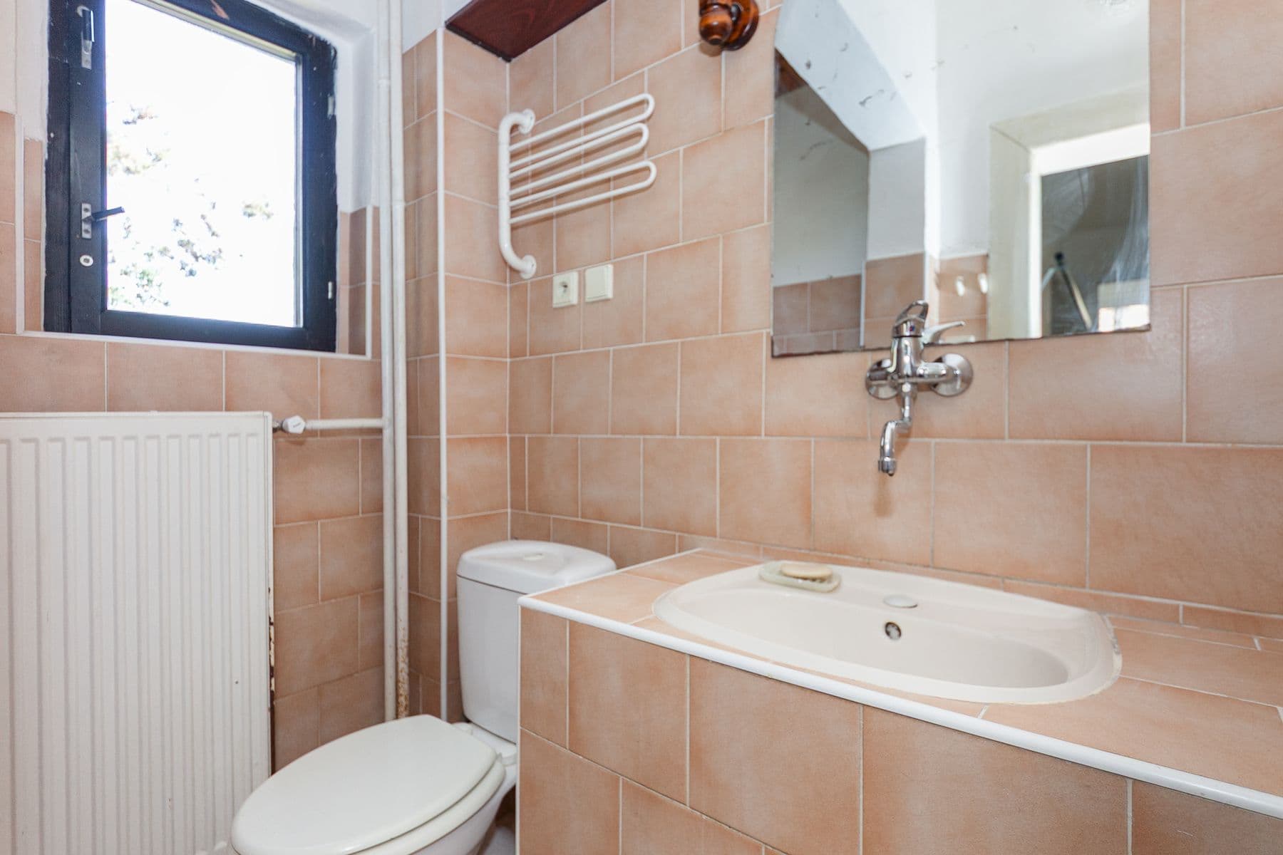 Prodej domu 200 m², pozemek 444 m², K Podmoráni, Úholičky, Středočeský kraj Prodej domu 200 m², pozemek 444 m², K Podmoráni, Úholičky, Středočeský kraj