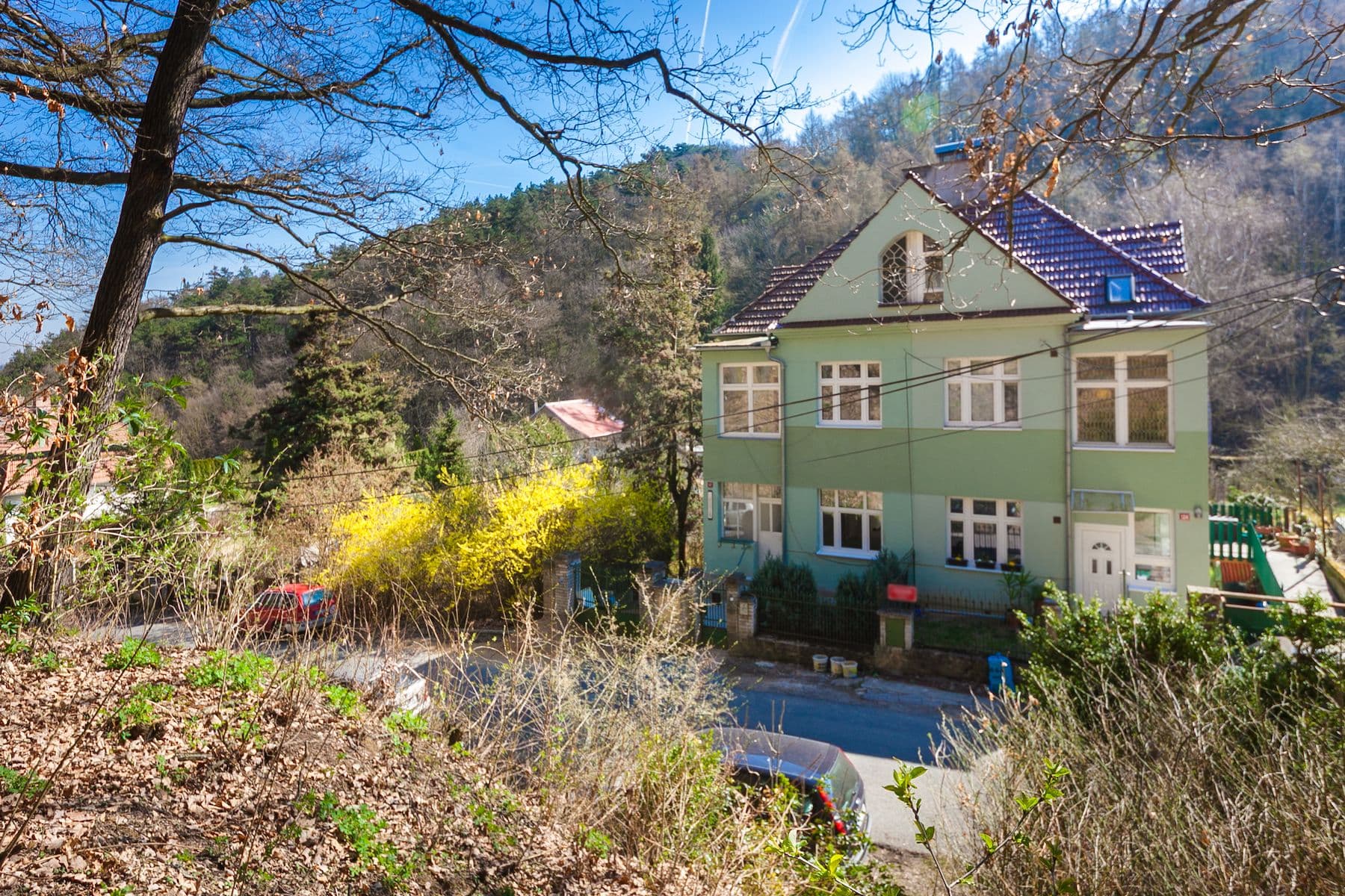 Prodej domu 200 m², pozemek 444 m², K Podmoráni, Úholičky, Středočeský kraj Prodej domu 200 m², pozemek 444 m², K Podmoráni, Úholičky, Středočeský kraj